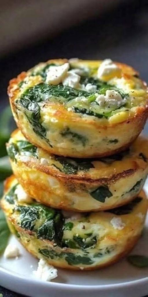Chrupiące muffiny z cukinii i ziemniaków z parmezanem: idealny kęs komfortu i chrupkości